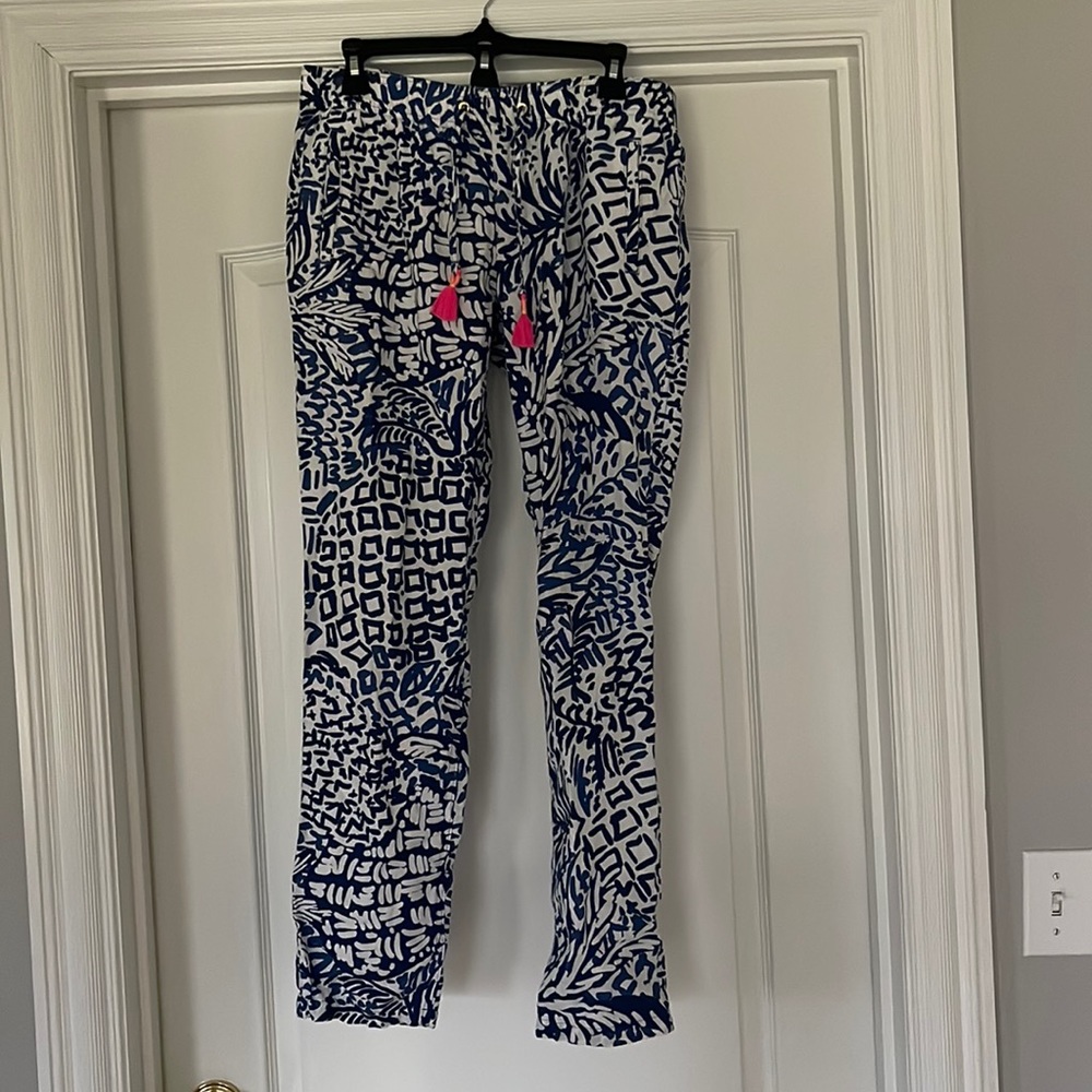 Lilly Pulitzer elastic band pants.